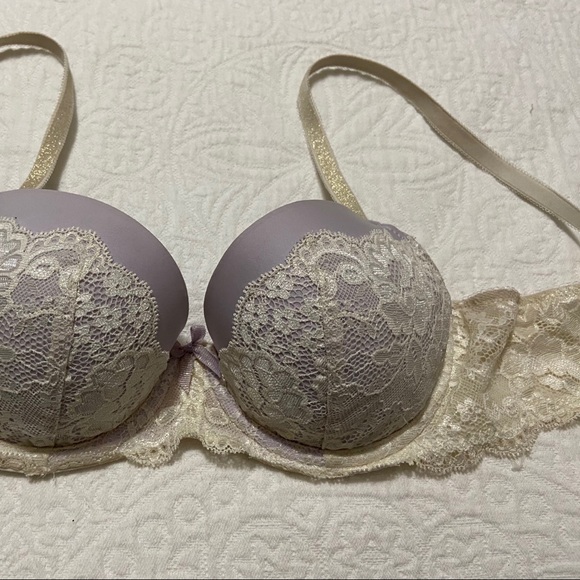 Victoria’s Secret dream Ángels Bra - Picture 2 of 5